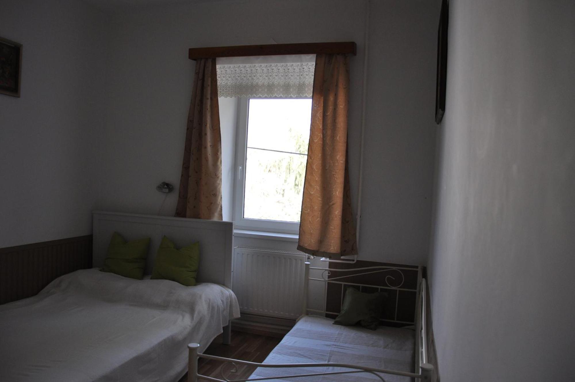 Gloriett Panzio Bed & Breakfast Fertőboz Oda fotoğraf
